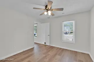 621 Varsity Drive, Wilmington, NC 28403 – photo 11: 621 Varsity Dr-10