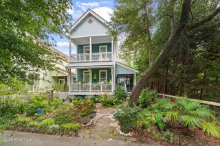 826 N Caswell Avenue, Southport, NC 28461 – photo 1: shniderproductions.com-6