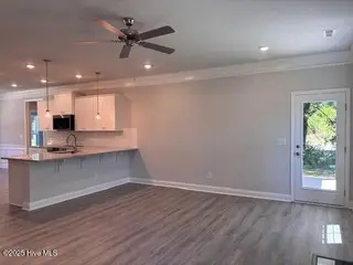 188 Cherry Laurel Drive, Wallace, NC 28466 – photo 10: Living Space