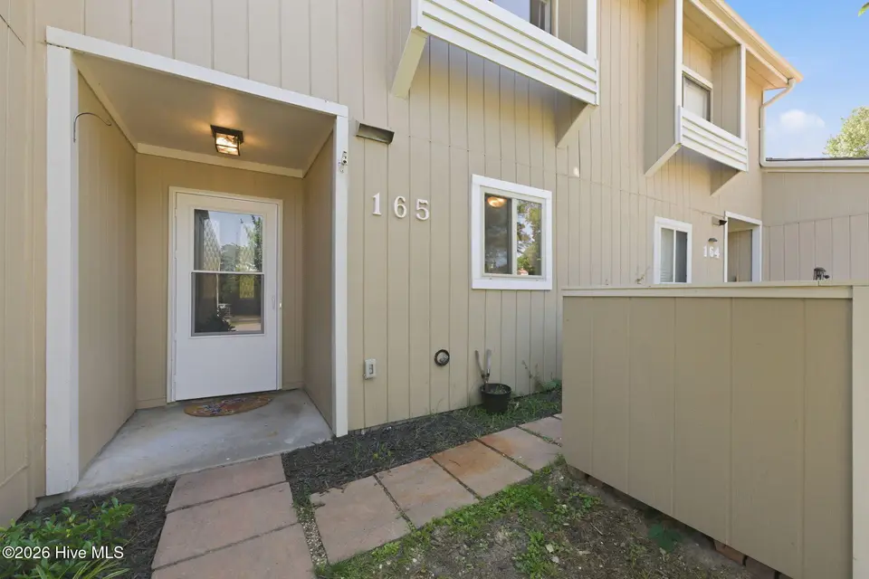 165 Quarterdeck, New Bern, NC 28562 – photo 1 of 49: Front Entry