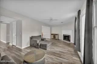 4937 Marlin Court, Wilmington, NC 28403 — 3-bedroom townhome in Stones Throw, Wilmington, NC, photo 10 of 26: 010_img_8876_876