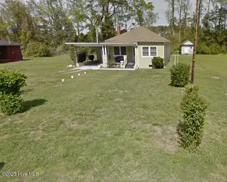 256 U.S. Highway 70 W, Havelock, NC 28532 – photo 2: 2025-08-11_18-07-32-PhotoHouse 5 256 US