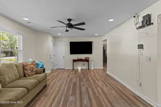 1601 Midway Road SE, Bolivia, NC 28422 — 3-bedroom home, Bolivia, NC, photo 9 of 49: 39-web-or-mls-BTS04169