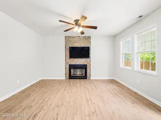 116 Sweetwater Drive, Jacksonville, NC 28540 – photo 20: a02a0078