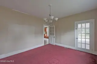 221 W Main Street, Wallace, NC 28466 — 4-bedroom home, Wallace, NC, photo 9 of 26: 74663737-0115-4847-b56d-fa799dc8b59c-thu