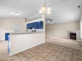 186 Liberty Park Road, Jacksonville, NC 28540 – photo 15: 025a3478