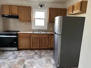 201 Harrell Street, Elizabeth City, NC 27909 – photo 12: Kitchen