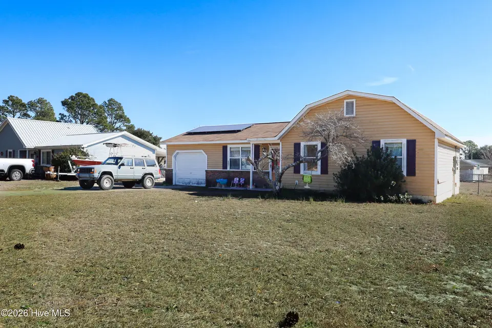 104 Crown Point Road, Hubert, NC 28539 – photo 1 of 34: IMG_7263