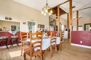 295 Henry Dunn Pickett Road, Beulaville, NC 28518 — 3-bedroom home, Beulaville, NC, photo 24 of 74: DSC_9058