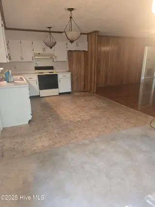 808 N Glenwood Trail, Southern Pines, NC 28387 – photo 14: 20250903_144707