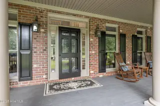 2005 Grenville Court, Trent Woods, NC 28562 – photo 3: 12-web-or-mls-0C0A1605