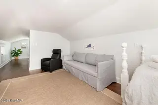 1101 Arendell Street, Morehead City, NC 28557 – photo 22: 3rd floor guest room den area