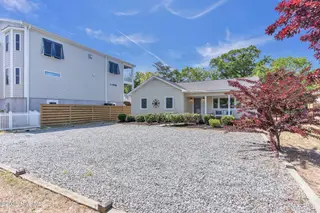 2005 E Oak Island Drive, Oak Island, NC 28465 – photo 2: 2005eoakislanddr00003