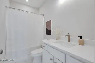 254 Longhill Drive, Wilmington, NC 28412 – photo 16: Guest Bathroom
