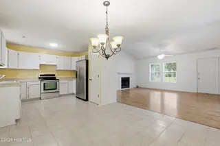 5709 County Line Road, New Bern, NC 28562 – photo 8: 5709 County Line Road