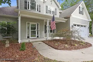 411 Ardan Oaks Circle, Cape Carteret, NC 28584 – photo 5: 5-web-or-mls-411 Ardan Oaks 005