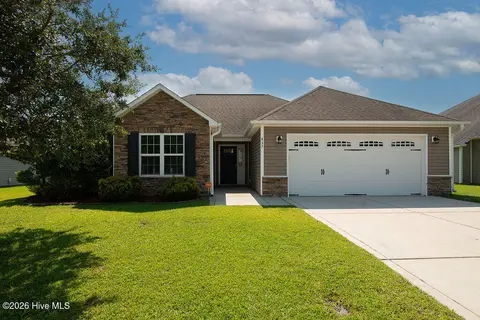 837 Dynasty Dr, Jacksonville