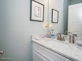 4619 E Beach Drive, Oak Island, NC 28465 – photo 17: 4619 E Beach Dr Oak Island NC 28465 USA-
