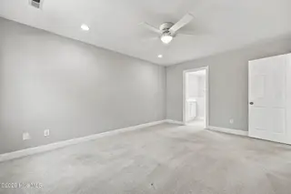 4008 Lucerne Court B, Winterville, NC 28590 – photo 21: 39-web-or-mls-IMG_0065_edit