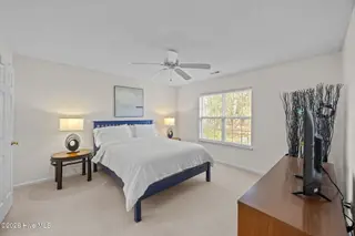 2924 Flintridge Drive, Greenville, NC 27834 – photo 19: 22-web-or-mls-BLS_0036