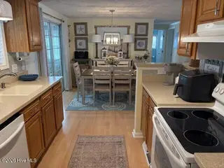624 Capeside Drive, Wilmington, NC 28412 – photo 11: 10
