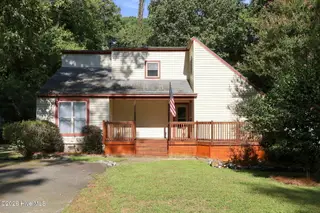 814 River Hill Drive, Greenville, NC 27858 – photo 2: 1-web-or-mls-IMG_3596