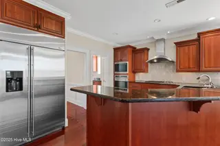 8222 Lakeview Drive, Wilmington, NC 28412 – photo 9: Kitchen-2