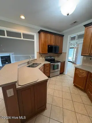 2123 Peace Ridge Court, Greenville, NC 27834 – photo 4: IMG_8574