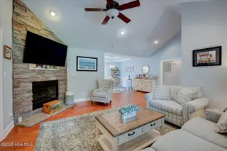 1704 Caracara Drive, New Bern, NC 28560 – photo 11: Fireplace