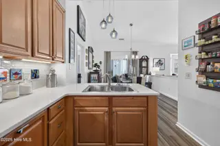 3907 Botsford Court Unit 204, Wilmington, NC 28412 — 2-bedroom condo in Rivers Edge, Wilmington, NC, photo 19 of 37: 3907BotsfordCourtUnit204-23