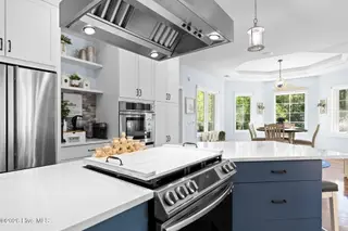 585 Westchester Place SW, Ocean Isle Beach, NC 28469 – photo 20: Plenty of Cook Space