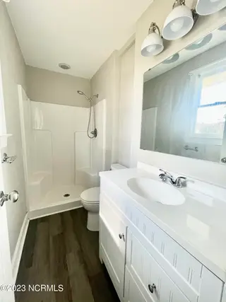703 Kathryn Avenue, Jacksonville, NC 28540 – photo 13: master bath 2