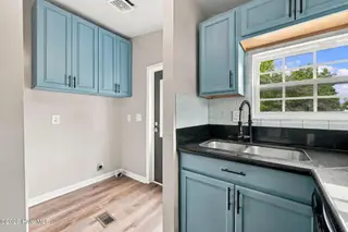 318 S Main Street, Princeville, NC 27886 — 3-bedroom manufactured home, Princeville, NC, photo 7 of 38: 31-web-or-mls-BLS_0071