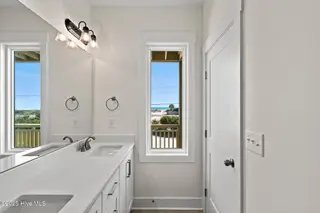 747 N Topsail Drive, Surf City, NC 28445 – photo 20: IMG_2669