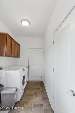 111 Ivy Trace, Elizabeth City, NC 27909 – photo 12: 111_ivy_trce_ecity_021