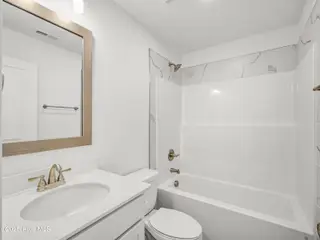 544 Burgundy Drive, Southern Pines, NC 28387 – photo 22: DSC09028_29_30_31_32Interior02