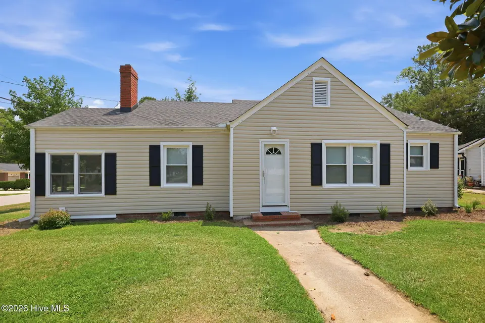 4187 SE College Street, Ayden, NC 28513 – photo 1 of 61: 1-web-or-mls-IMG_0001 (1)