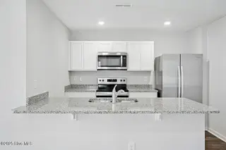 2195 Sweetspire Street Unit 2073, Leland, NC 28451 – photo 9: 7115SweetshrubDrive-7