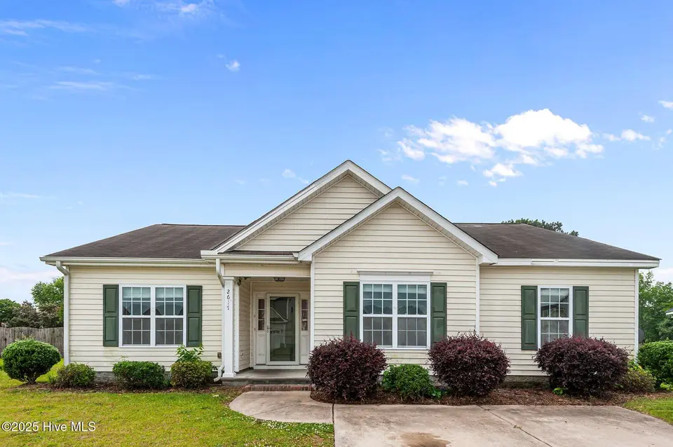 2617 Rhinestone Drive, Winterville, NC 28590 – photo 1 of 47: 1-web-or-mls-_DSC5505