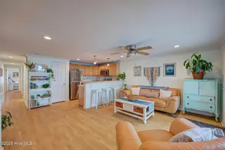 909 Carolina Beach Avenue N Unit 2b, Carolina Beach, NC 28428 – photo 9: 909CarolinaBeachAveNUnit2B(11)