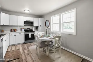 706 Seminole Trail, Jacksonville, NC 28540 – photo 18: IMG_1679
