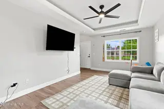 140 Crooked Run Drive, New Bern, NC 28560 – photo 4: Living Room