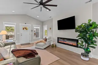224 NE 58th Street, Oak Island, NC 28465 – photo 18: 36-web-or-mls-BTS00163