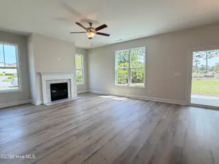 511 Country Club Villa Drive, Shallotte, NC 28470 – photo 10: 511 Country Club Living