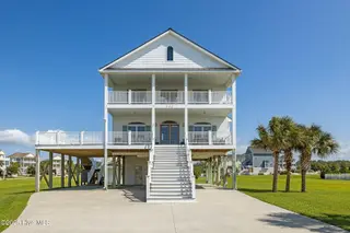 240 Live Oak Road, Newport, NC 28570 – photo 4: 3-web-or-mls-1S3A8605