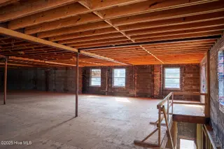 124 W Main Street, Aberdeen, NC 28315 – photo 18: 19 124 W Main Interior 2nd Floor