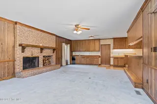 311 Lord Granville Drive, Morehead City, NC 28557 – photo 21: Den