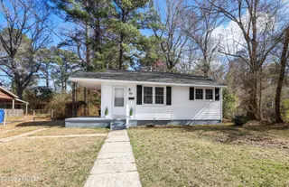 527 New River Drive, Jacksonville, NC 28540 – photo 1: IMG_1066