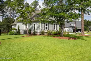 698 Breezewood Drive SE, Bolivia, NC 28422 – photo 2