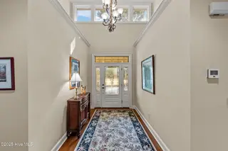 7 Wellington Drive, Pinehurst, NC 28374 – photo 4: Foyer